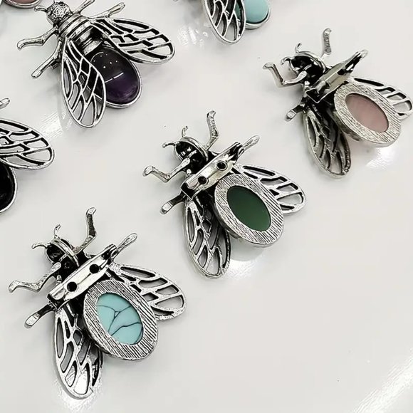 Rose Quartz Stone Bee Brooch Pendant Necklace Healing Gemstone Pendant - Picture 3 of 3